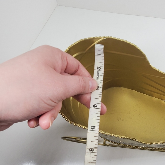 Gold Christmas Holiday Sleigh Decoration - Picture 10 of 12